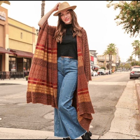 KismetsKloset Sweaters - The FREYA Hooded Tartan Ruana
